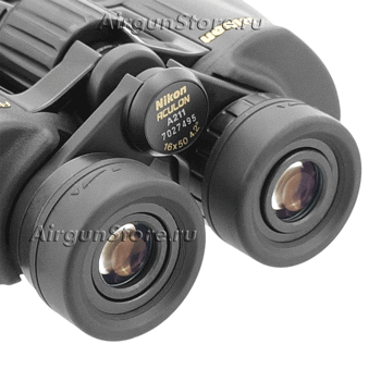 Окуляры с выдвижными наглазниками в бинокле Nikon 16x50
